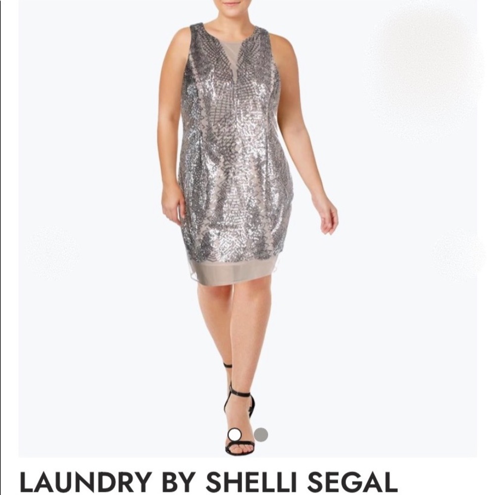 Laundry by Shelli Segal size 12 nude silver NWT
